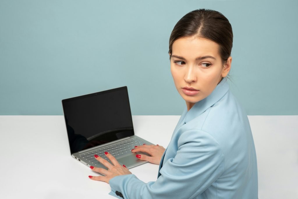 woman with laptop
